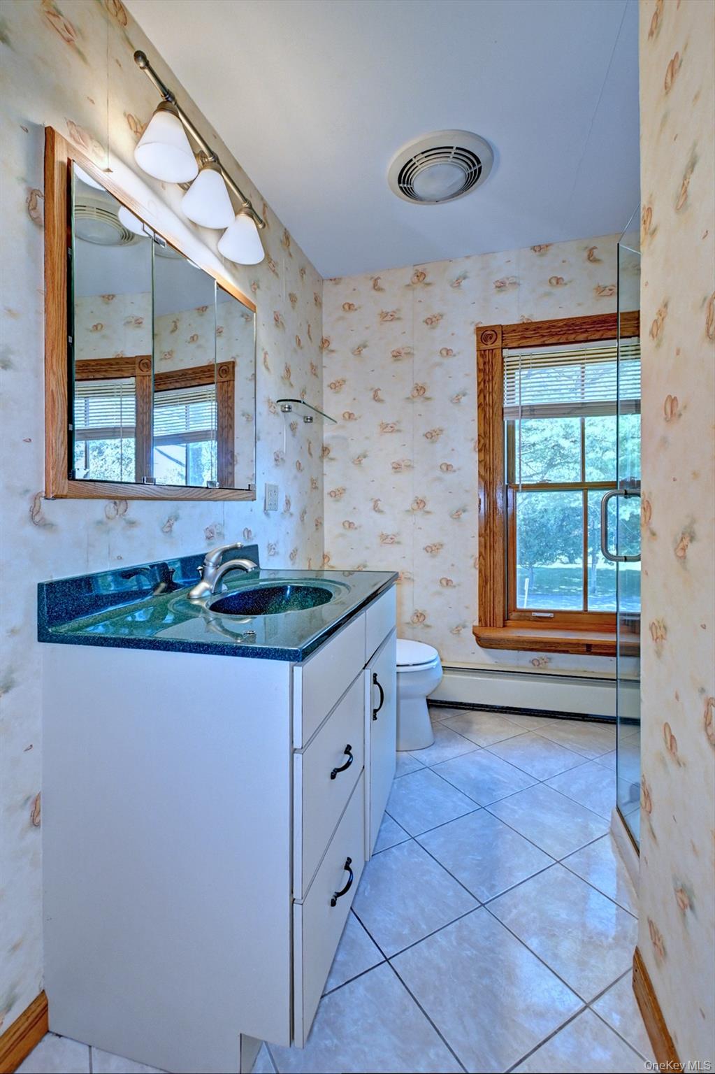 #18 photo, 214 Foster Avenue, サフォーク郡 Sayville , NY 11782