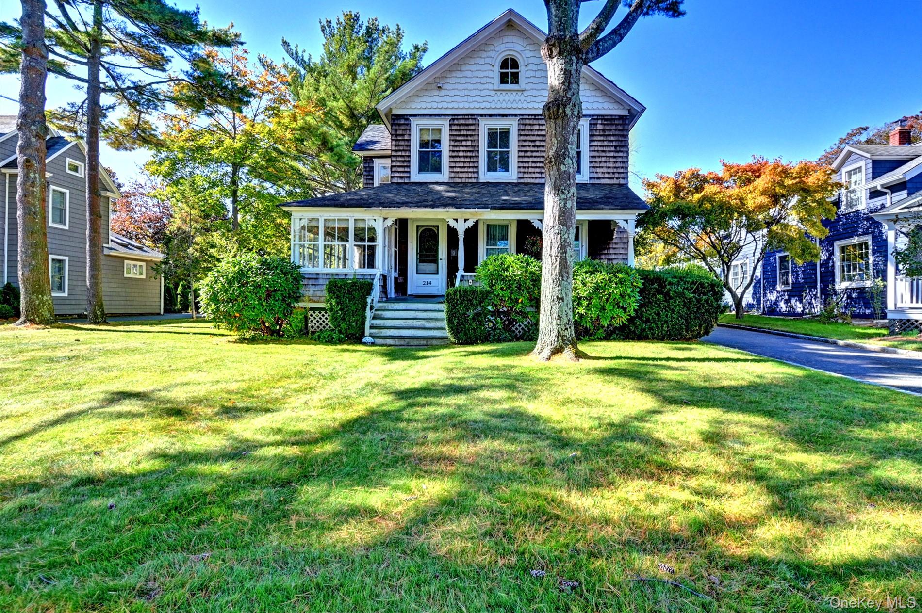 #2 photo, 214 Foster Avenue, サフォーク郡 Sayville , NY 11782