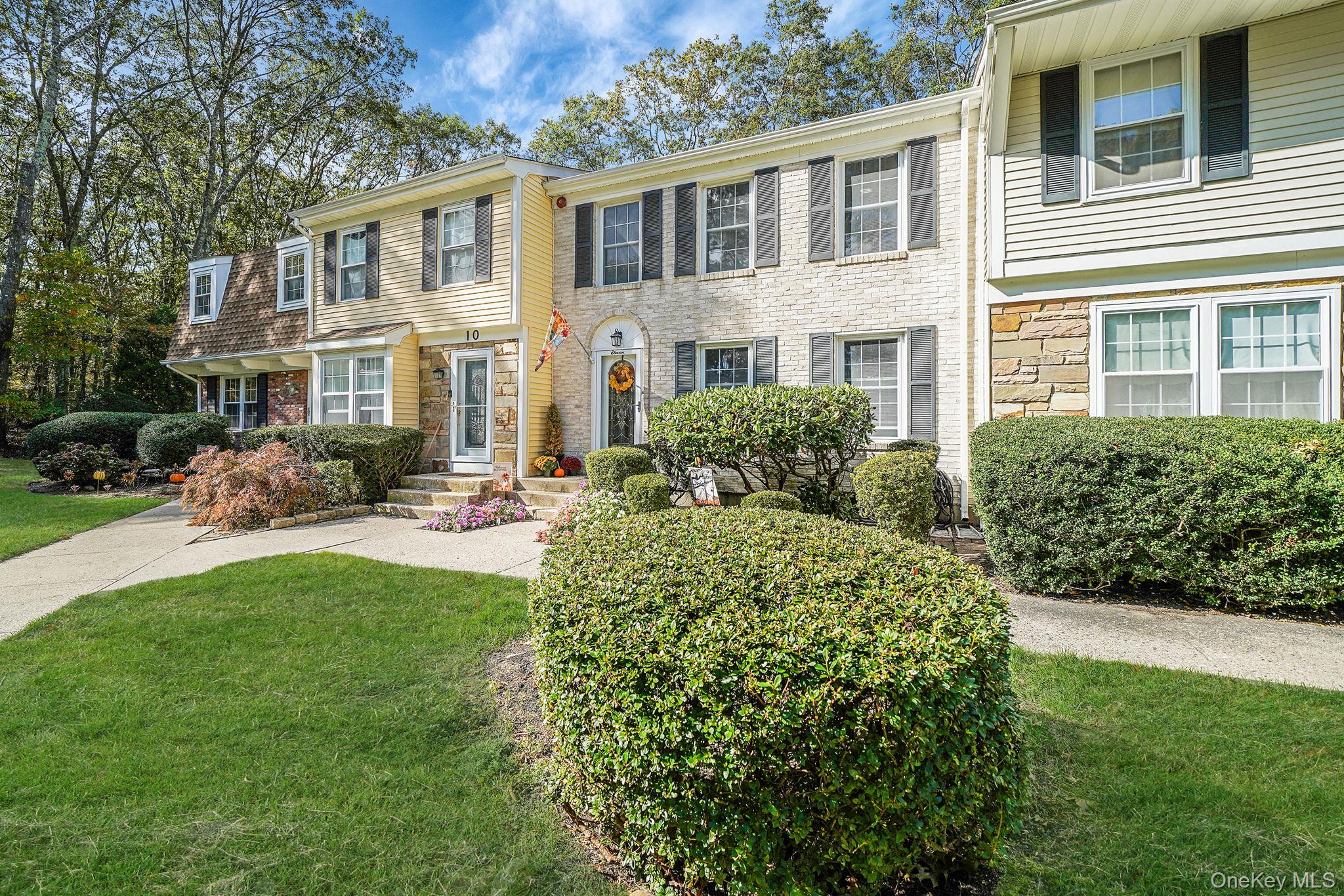 #3 photo, 11 Bartlett Commons, サフォーク郡 Yaphank , NY 11980