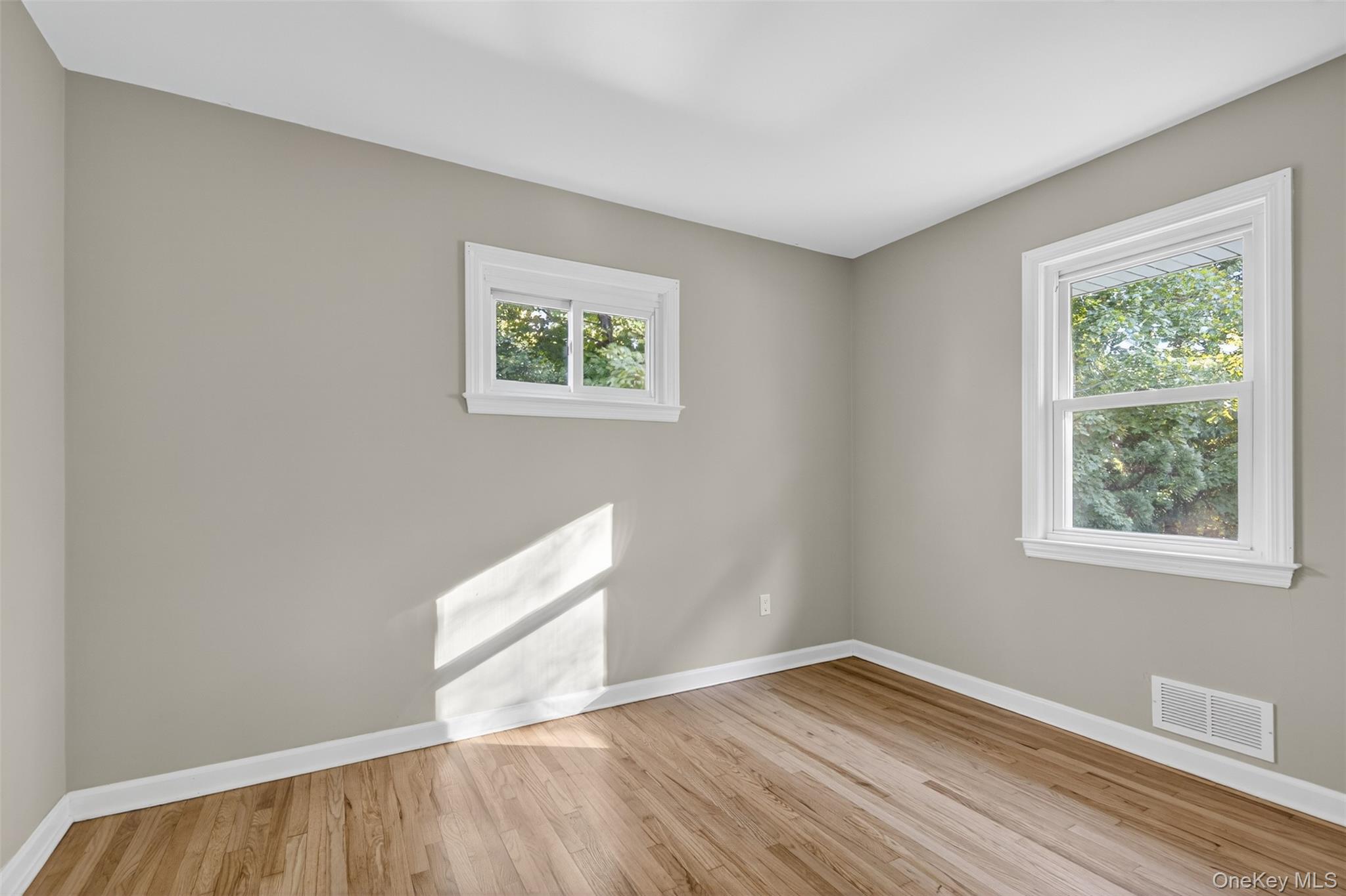 #12 photo, 20 Jerrys Avenue, Nanuet , NY 10954