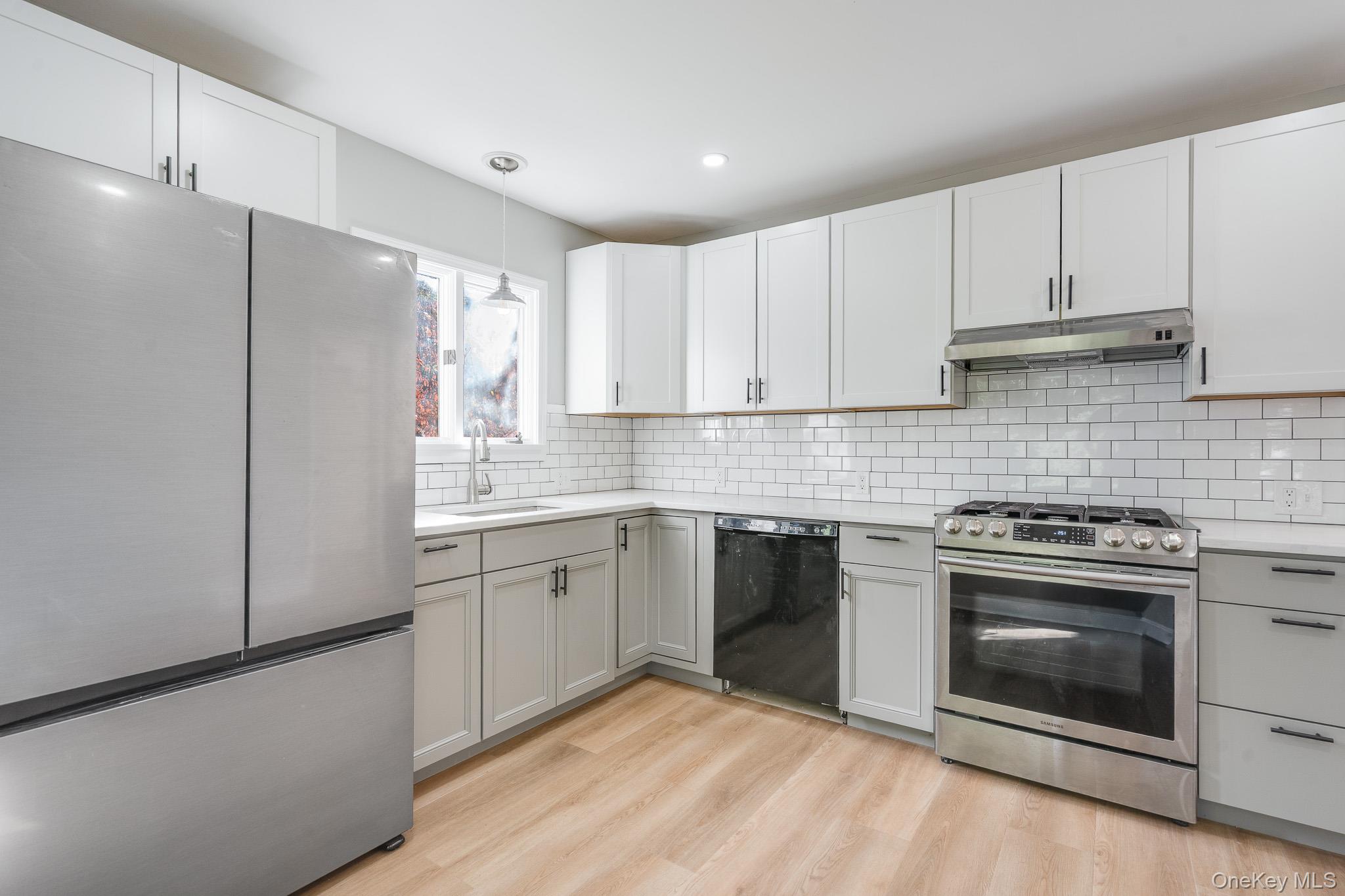 #7 photo, 26 Loockerman Avenue, Poughkeepsie , NY 12601