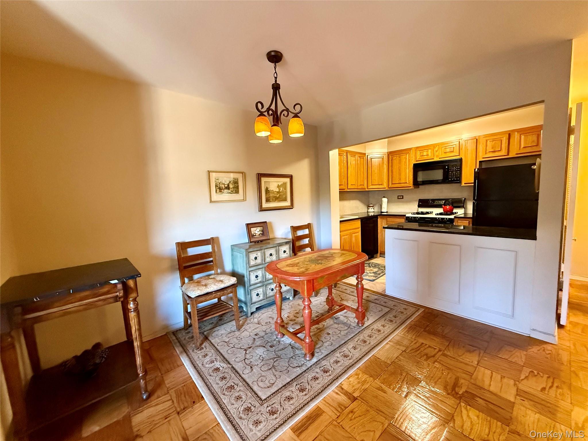 #4 photo, 100 E Hartsdale Avenue, Hartsdale , NY 10530