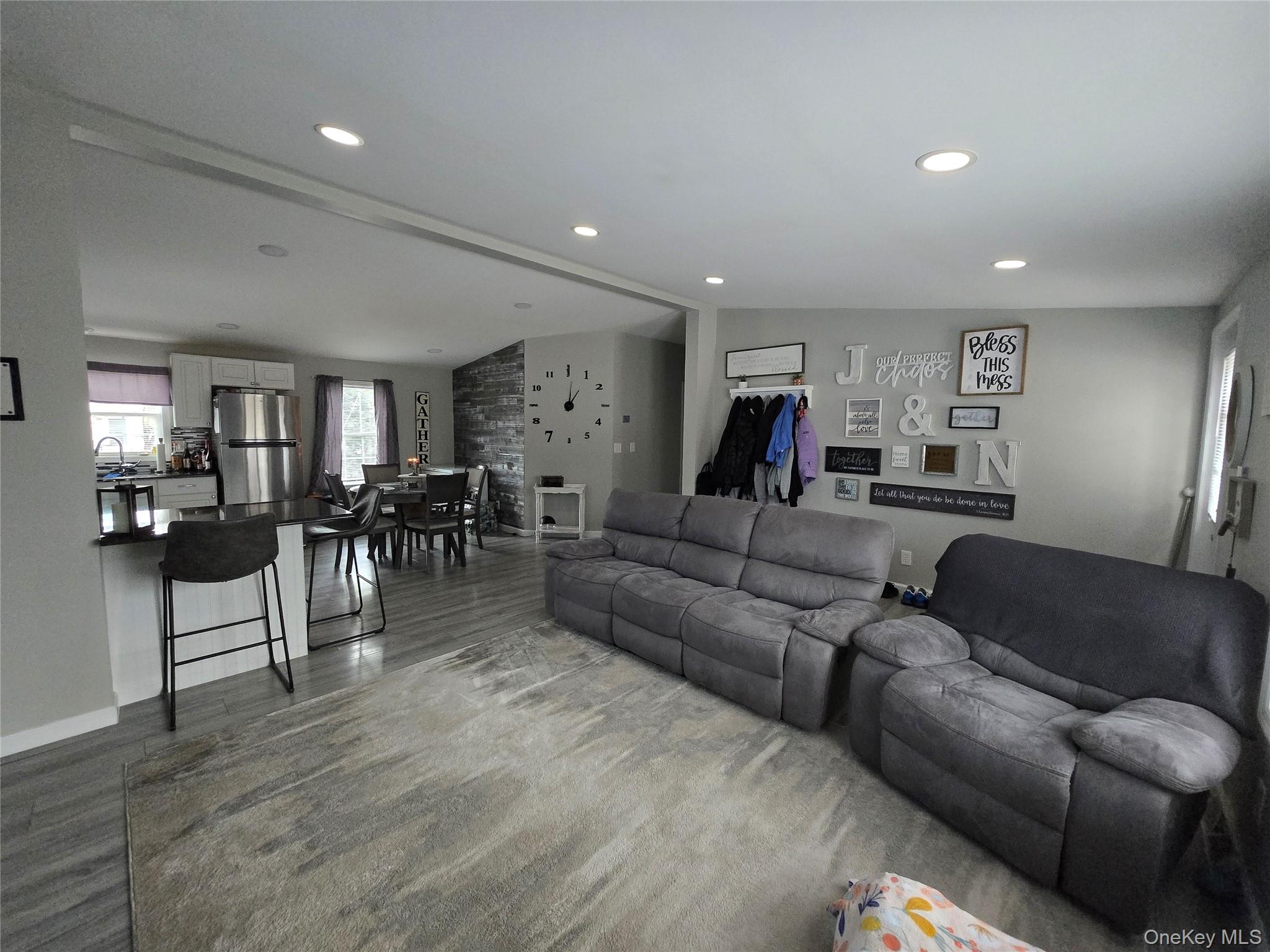 #5 photo, 2 Circle Street, Napanoch , NY 12458