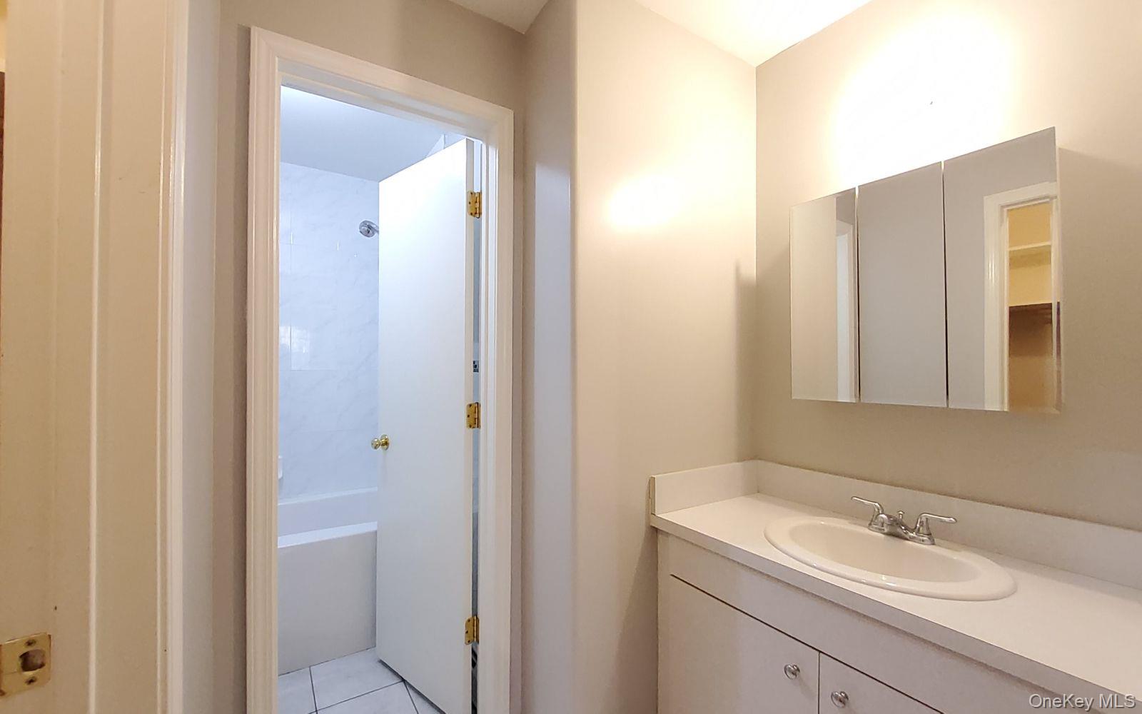 #9 photo, 8 Lemberg Court, Monroe , NY 10950