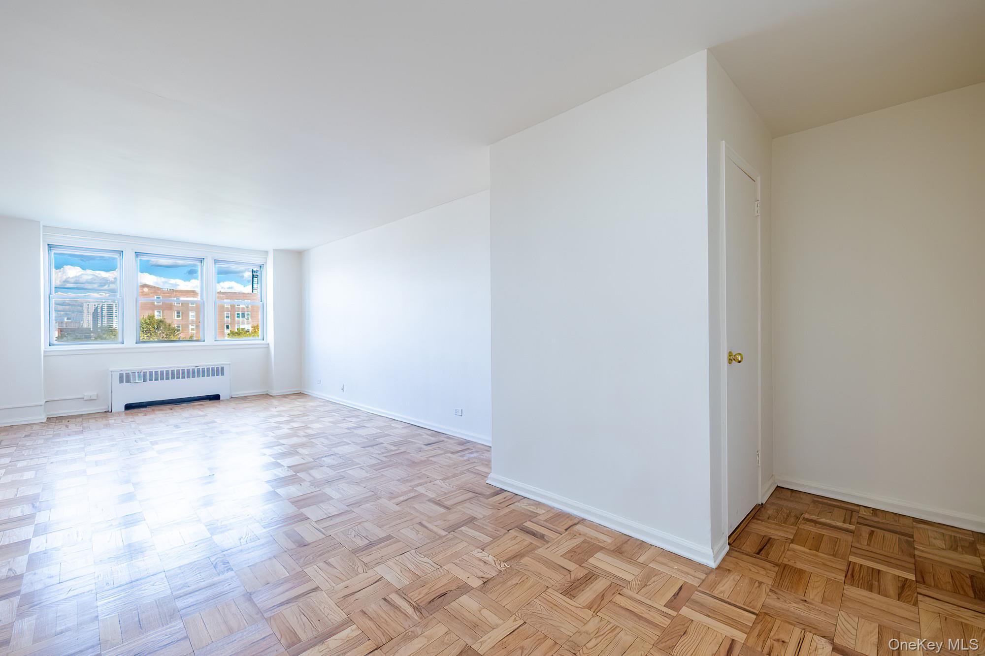 #3 photo, 55 Knolls Crescent, ブロンクス区 Bronx , NY 10463