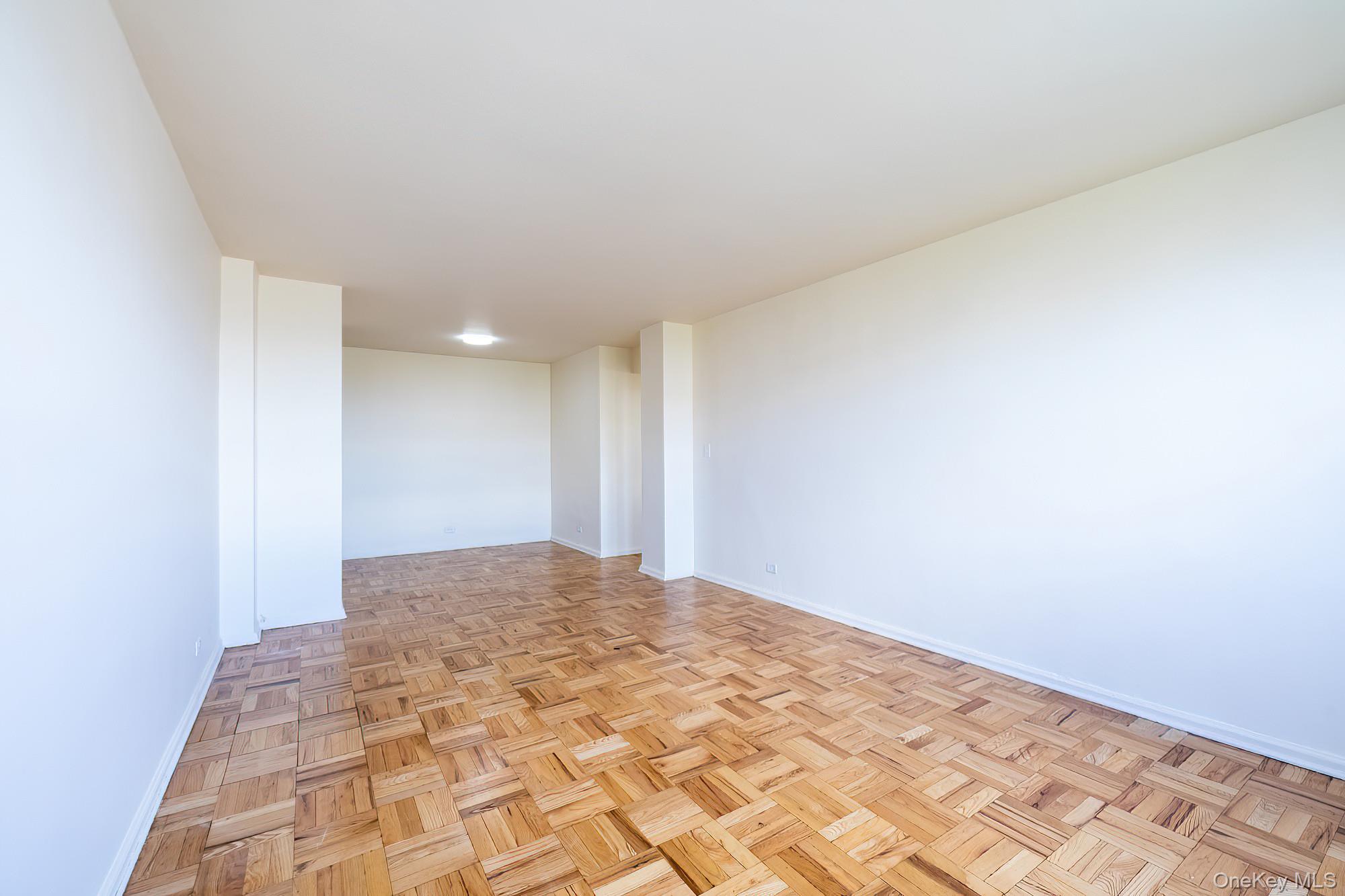 #5 photo, 55 Knolls Crescent, ブロンクス区 Bronx , NY 10463