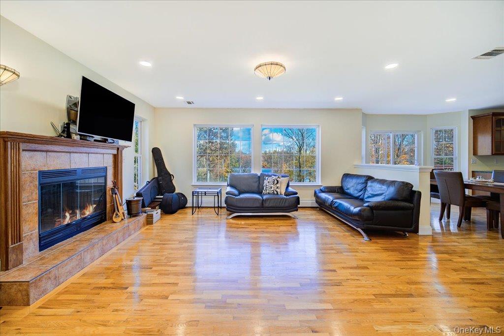 #14 photo, 34 Twin Lakes Road, Monroe , NY 10950