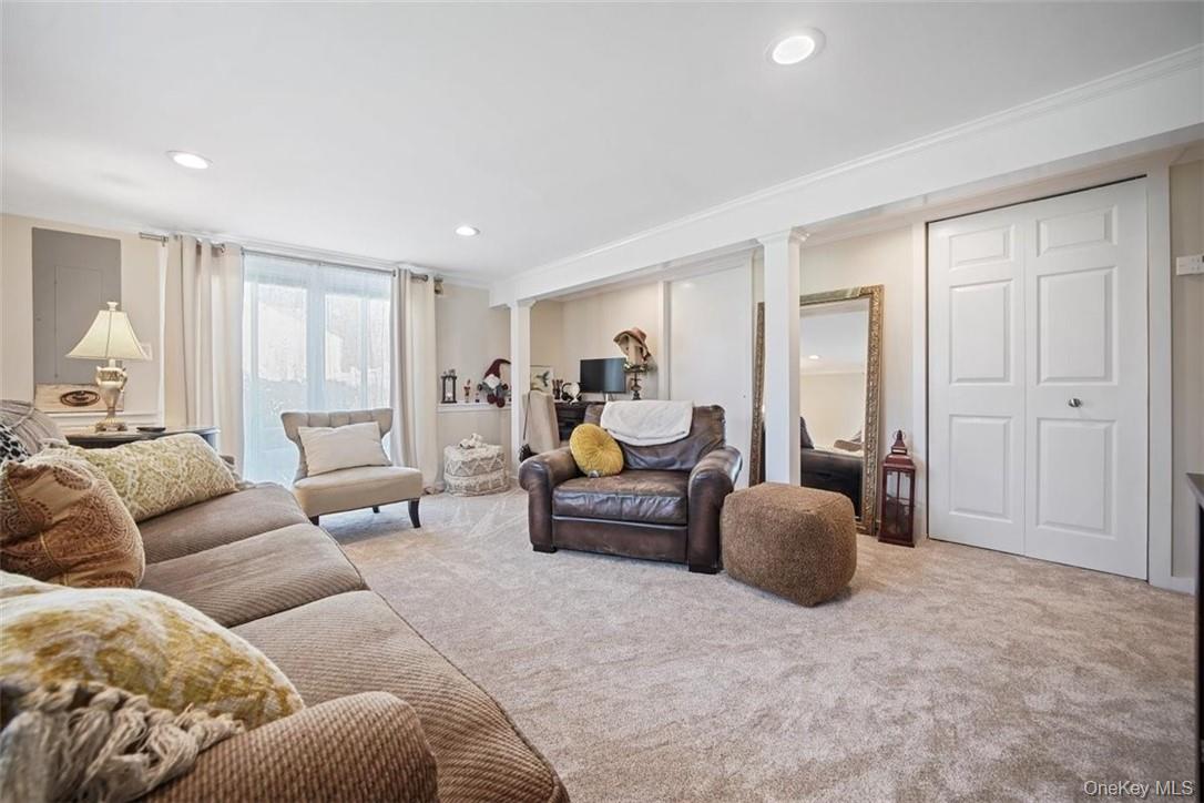 #14 photo, 3544 Strang Boulevard, Yorktown Heights , NY 10598