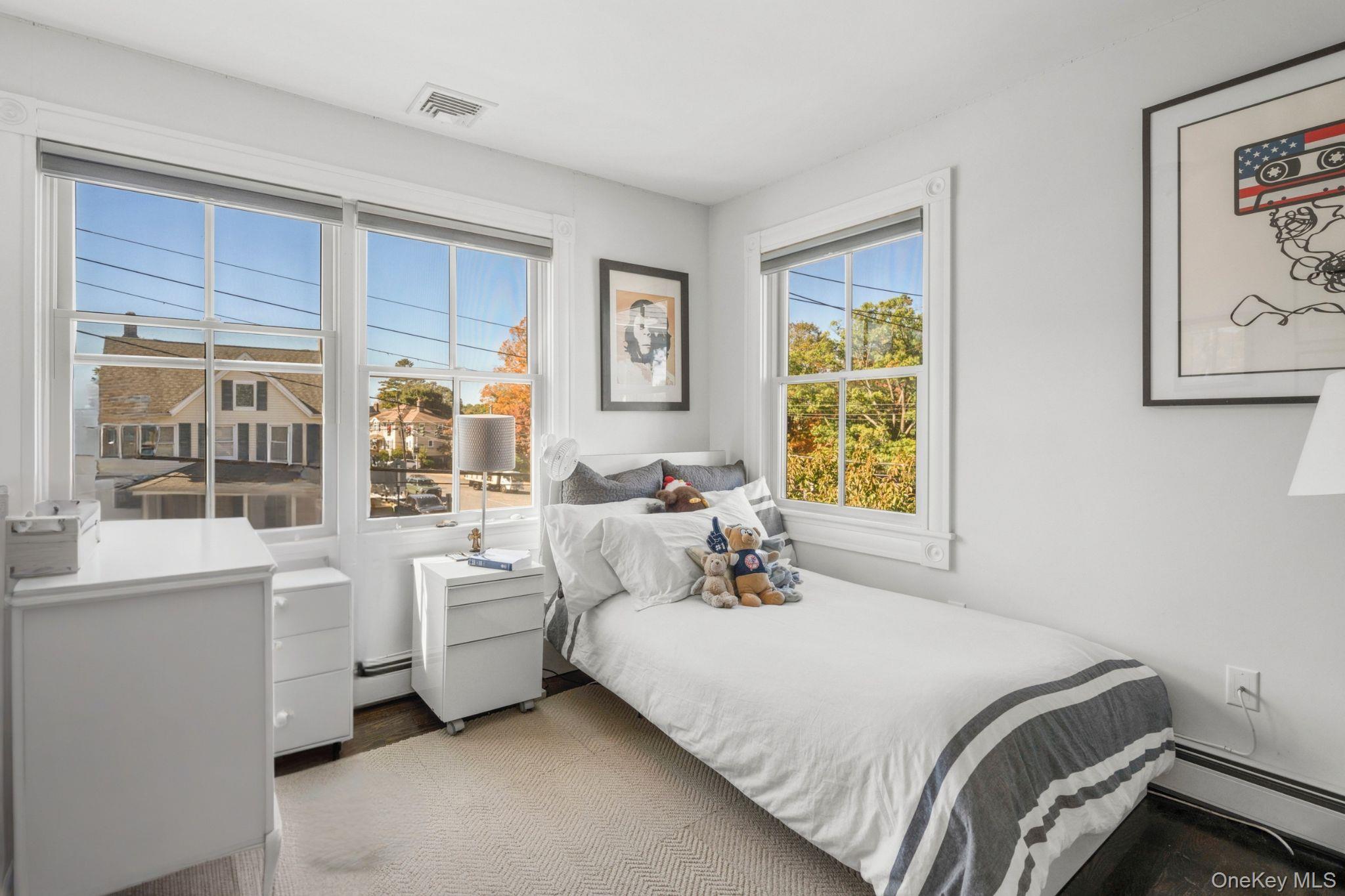 #14 photo, 251 Mount Pleasant Avenue, Mamaroneck , NY 10543