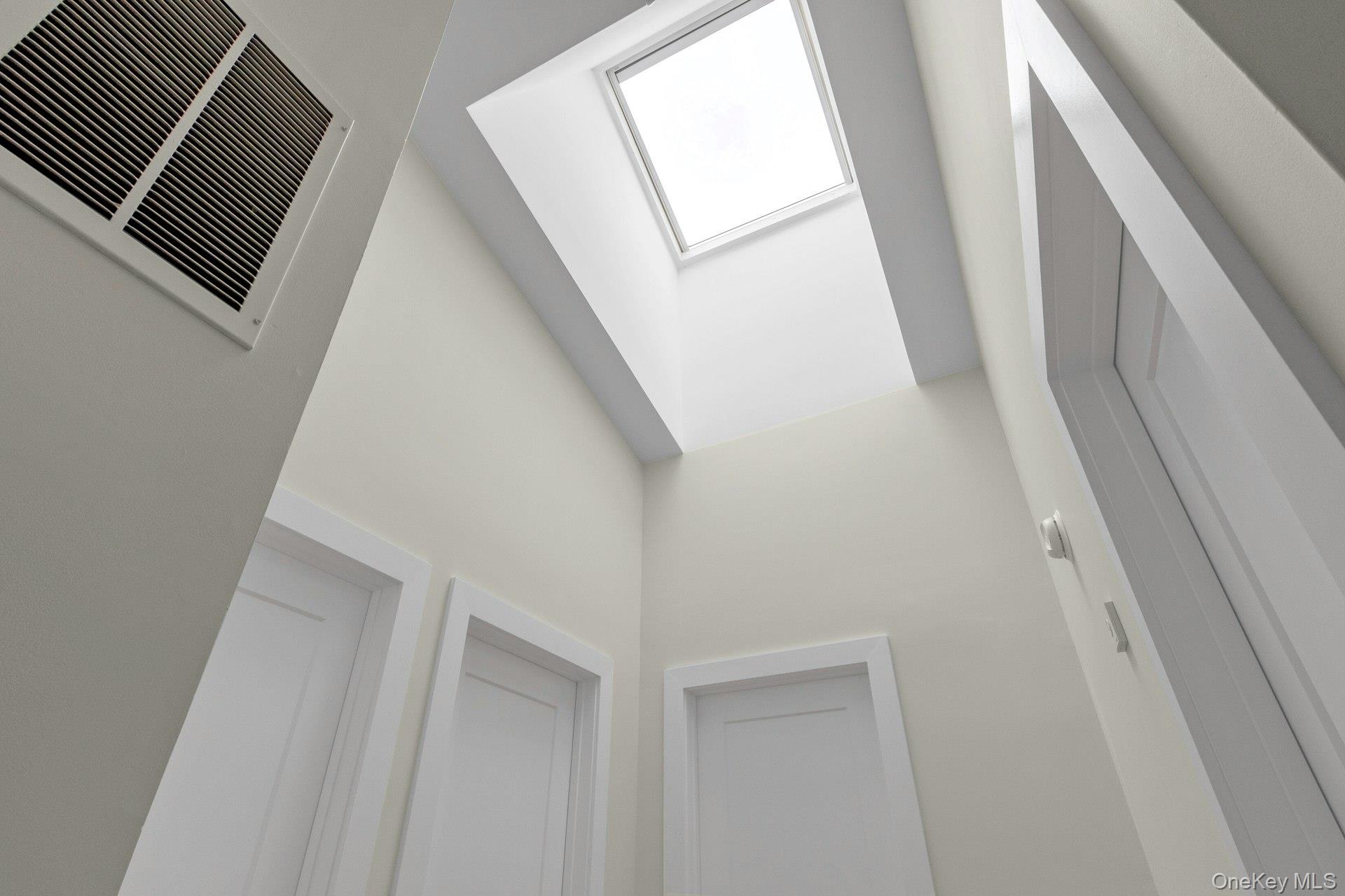 #14 photo, 2915 Whispering Hills, Chester , NY 10918