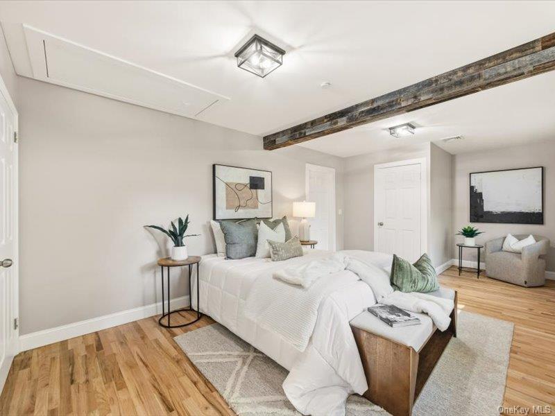 #20 photo, 6 Winnetou Road, White Plains , NY 10603