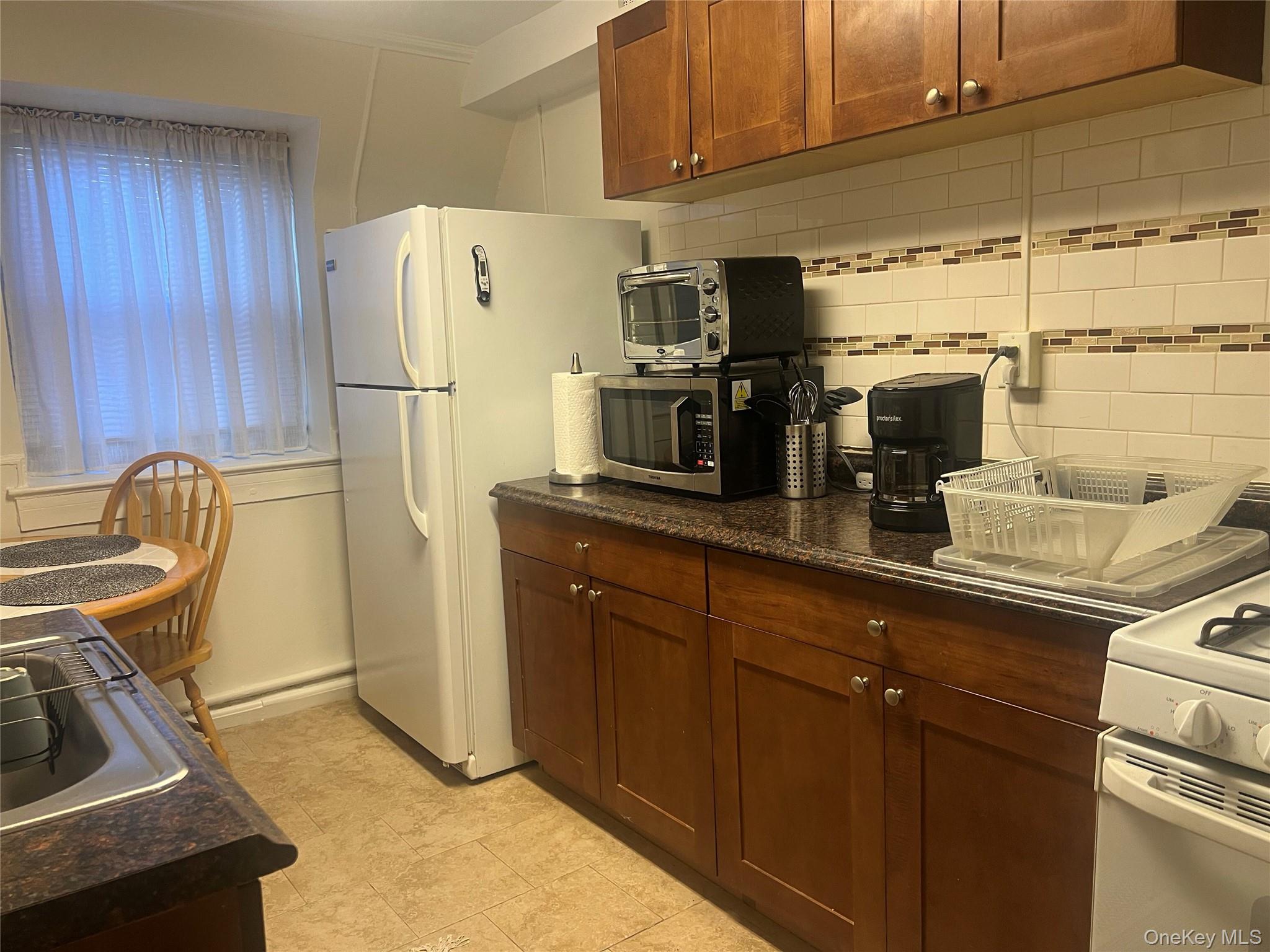 #13 photo, 240 Alpine Place, Tuckahoe , NY 10707