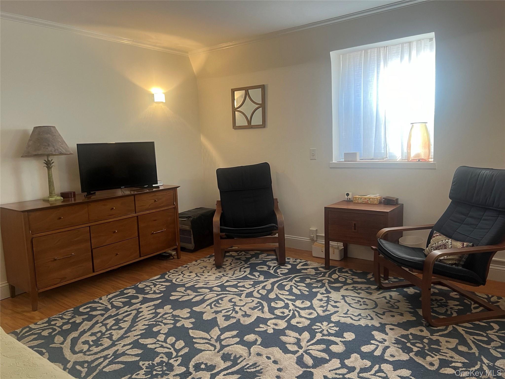 #5 photo, 240 Alpine Place, Tuckahoe , NY 10707