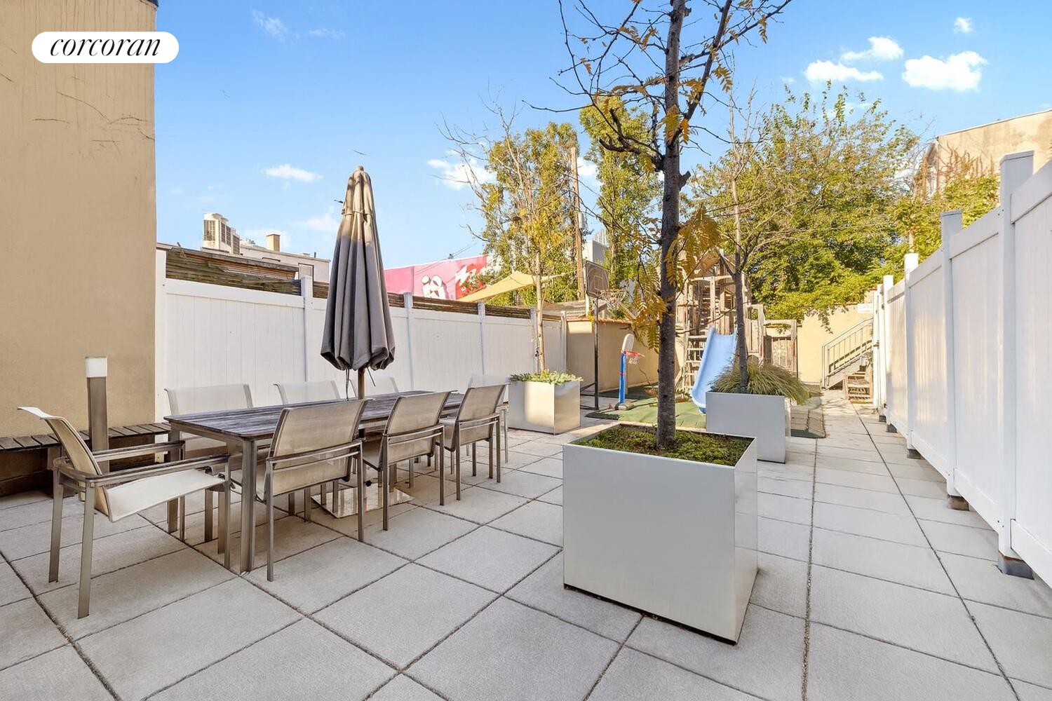 #9 photo, 120 N 7TH Street, Williamsburg,North , NY 11249