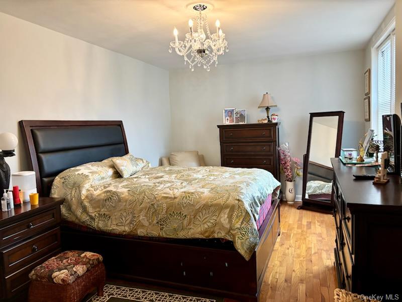 #11 photo, 530 Dubois Avenue, ナッソー郡 Valley Stream , NY 11581