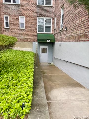 #17 photo, 530 Dubois Avenue, ナッソー郡 Valley Stream , NY 11581