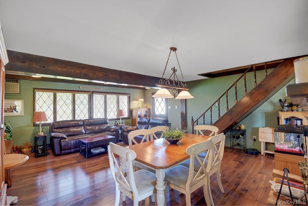 #8 photo, 444 Division Avenue, Hicksville , NY 11801