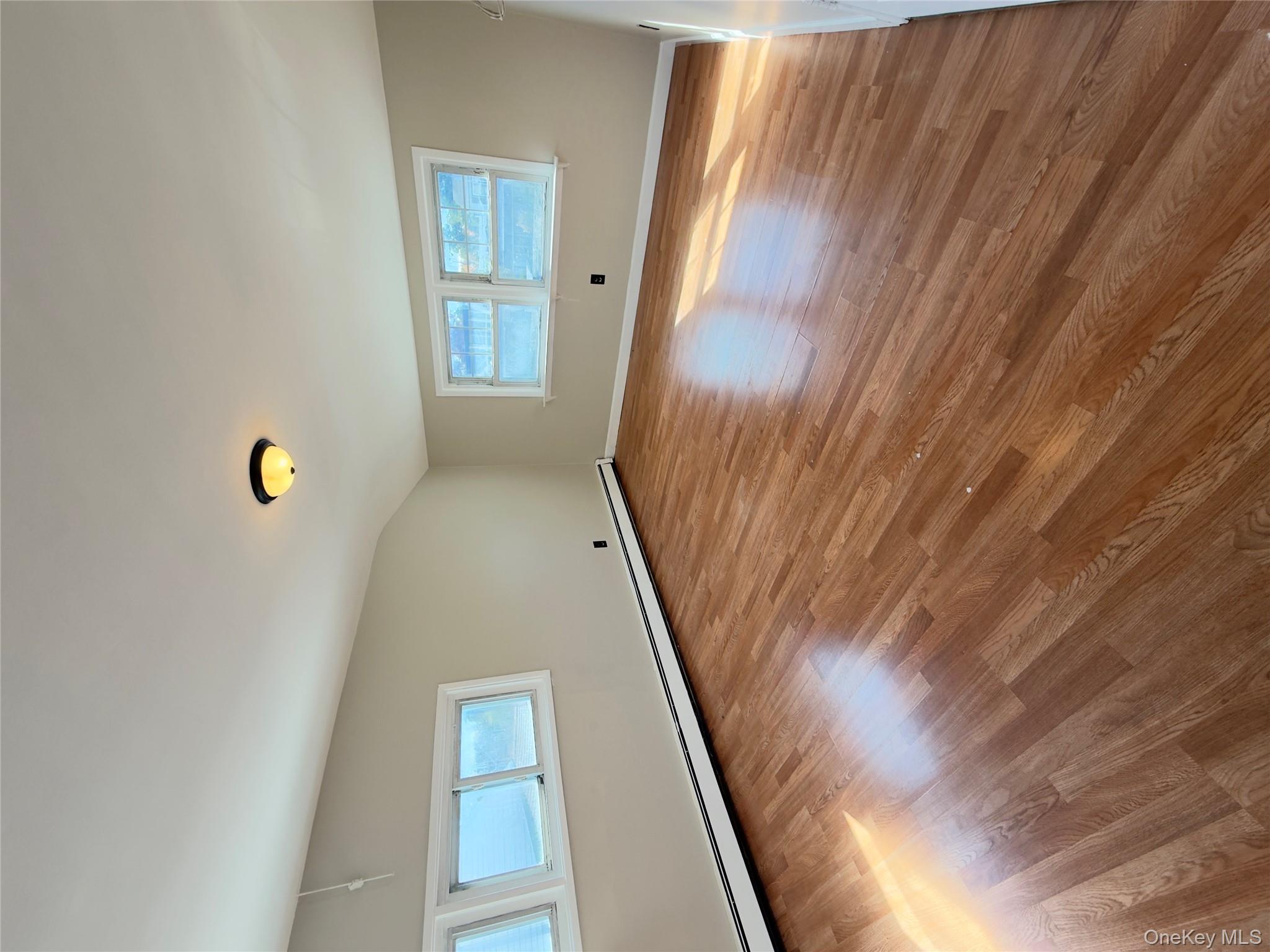 #10 photo, 39 Alpine Lane, ナッソー郡 Hicksville , NY 11801