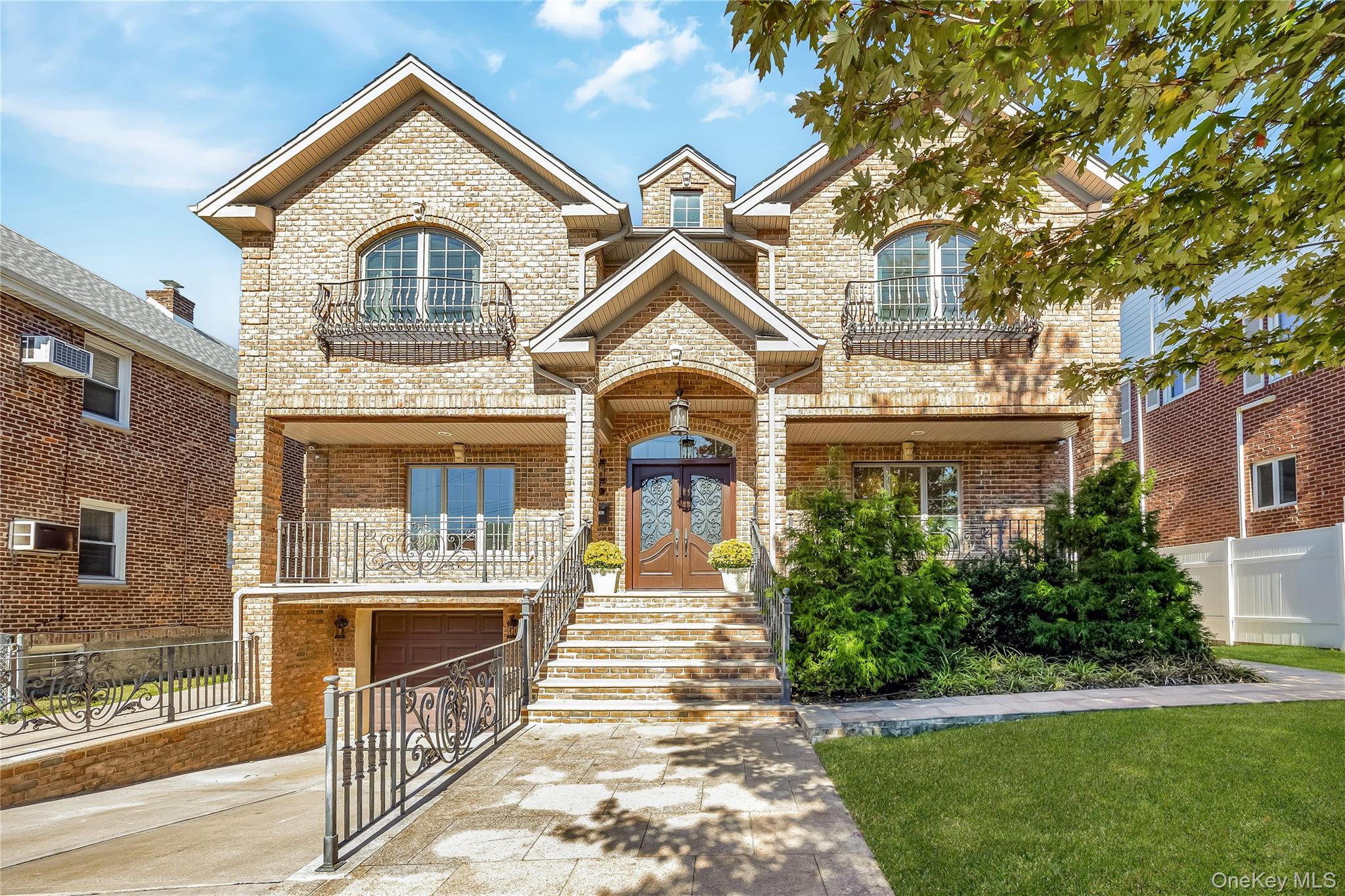 #1 photo, 151-65 26 Avenue, クイーンズ区 Flushing , NY 11354