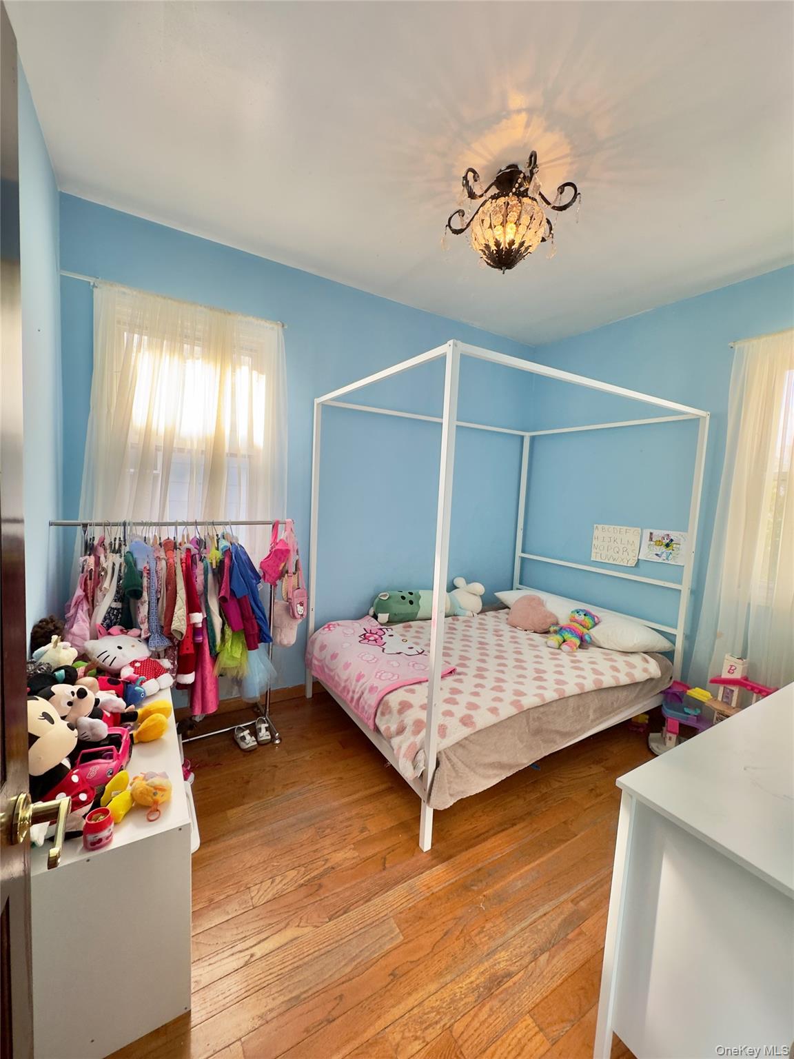 #20 photo, 26-12 94th Street, クイーンズ区 East Elmhurst , NY 11369