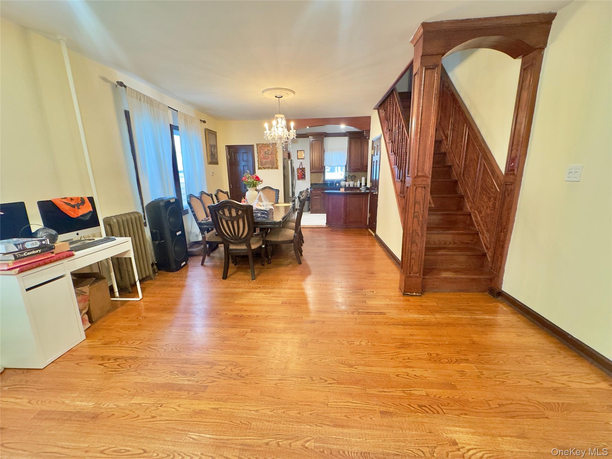 #7 photo, 26-12 94th Street, クイーンズ区 East Elmhurst , NY 11369