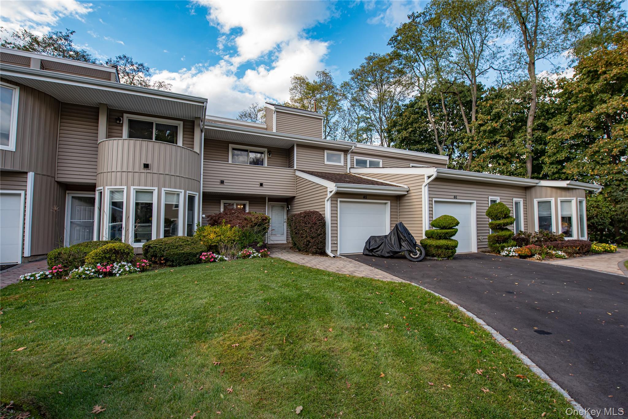 #1 photo, 45 Kristin Lane, Hauppauge , NY 11788