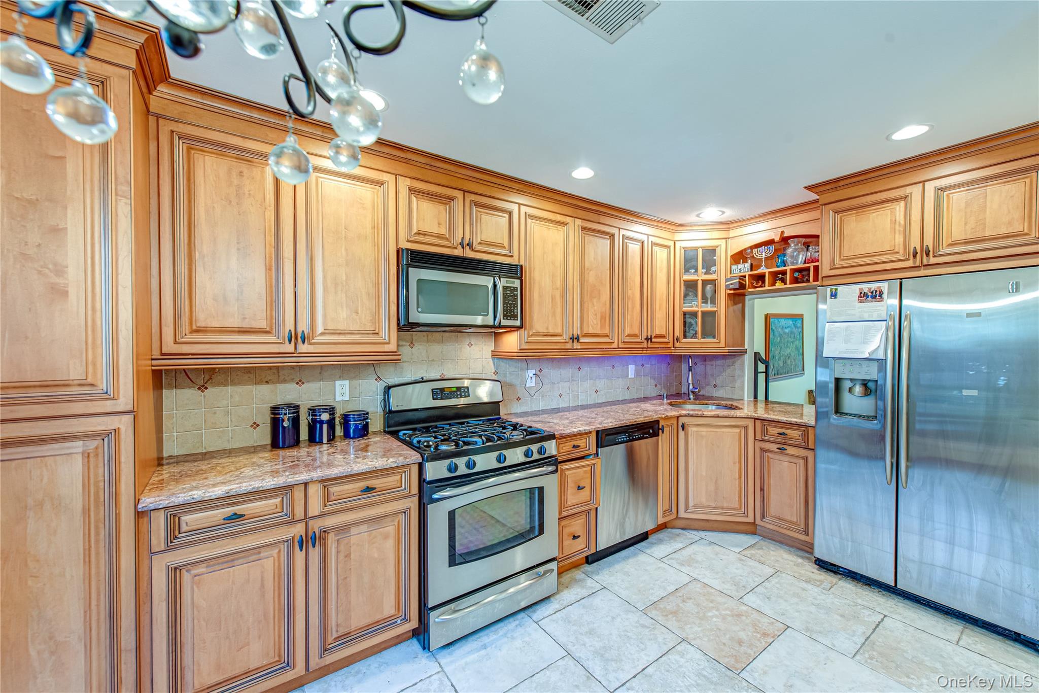 #6 photo, 45 Kristin Lane, Hauppauge , NY 11788