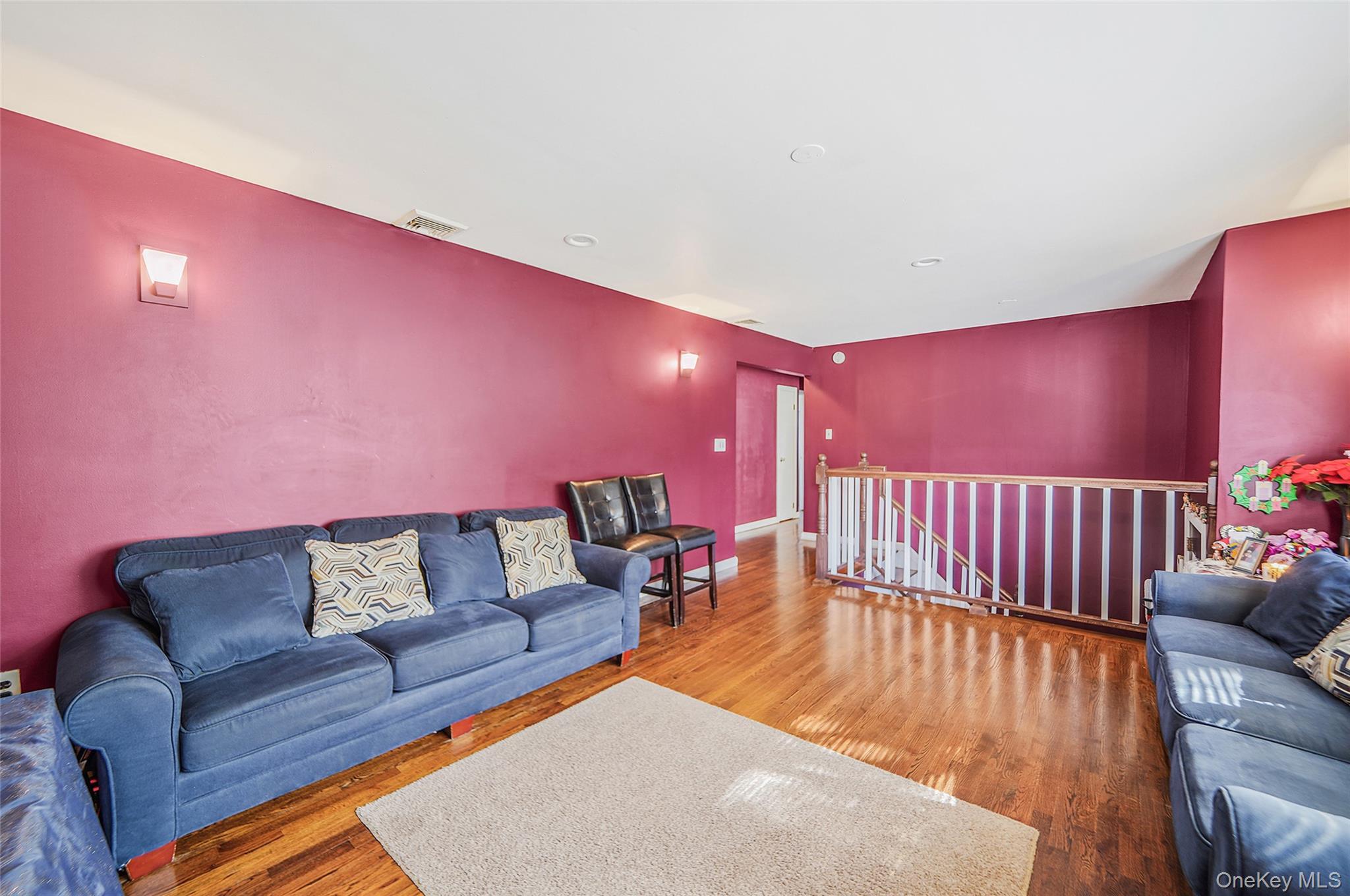 #11 photo, 425 41st Street, サフォーク郡 Copiague , NY 11726