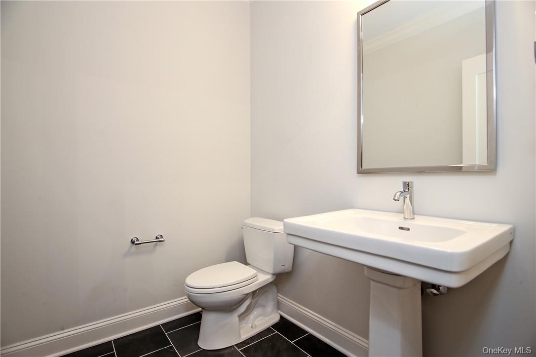 #9 photo, 214 Central Avenue, Rye , NY 10580