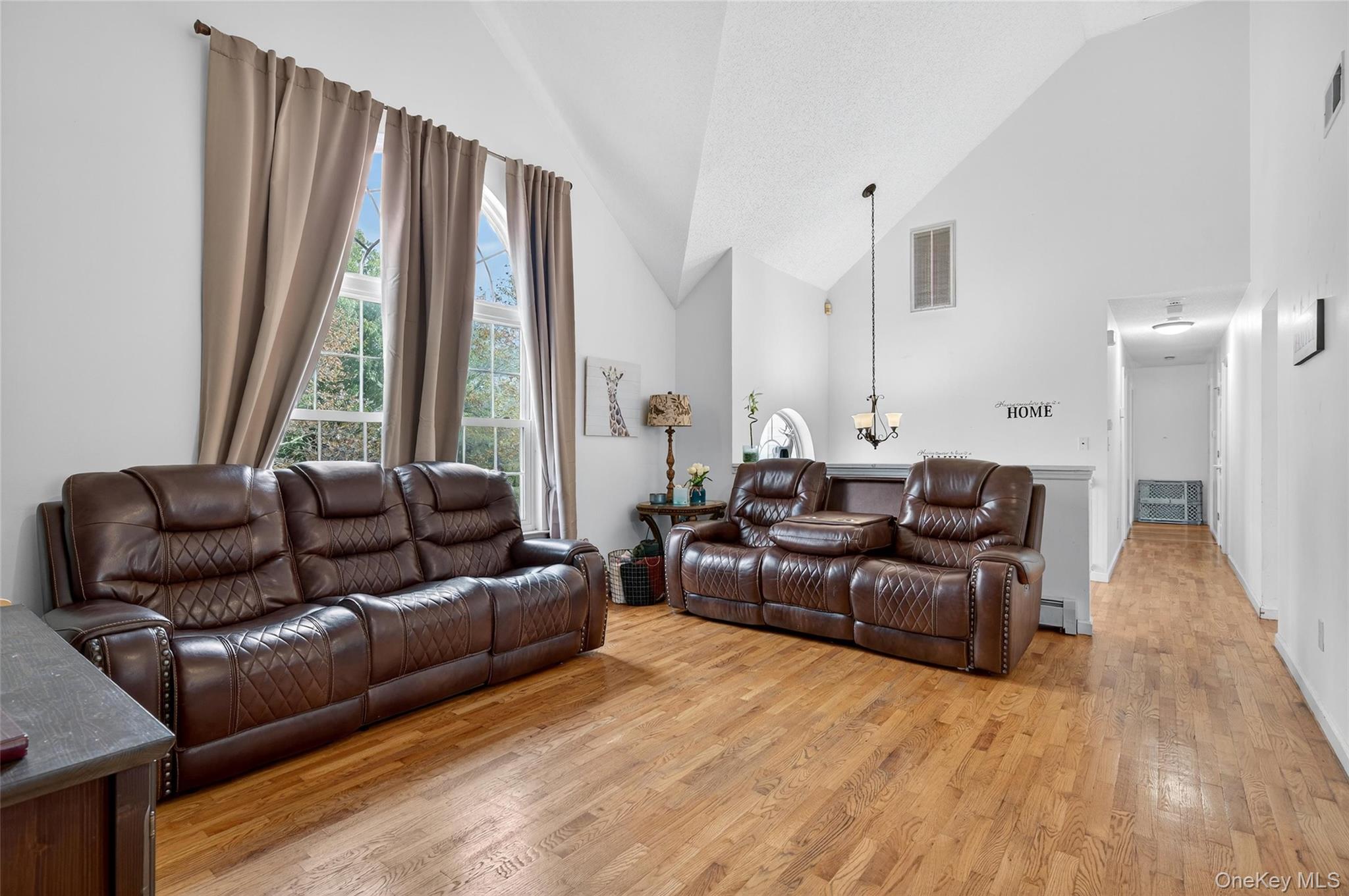 #8 photo, 2 Berkeley Court, Highland Mills , NY 10930