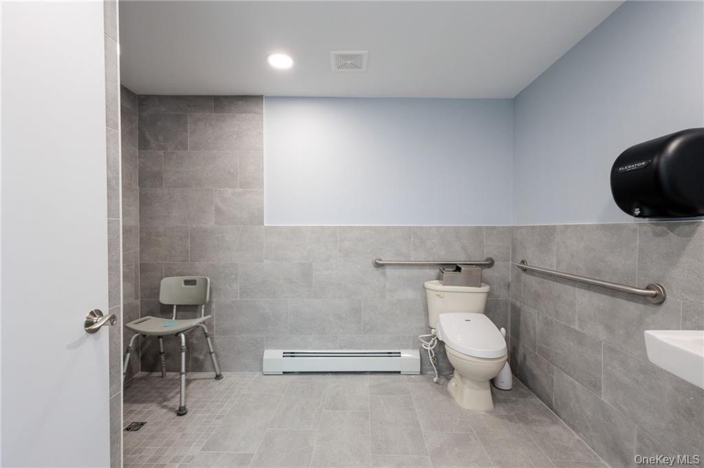 #18 photo, 86 Maple Avenue, New City , NY 10956