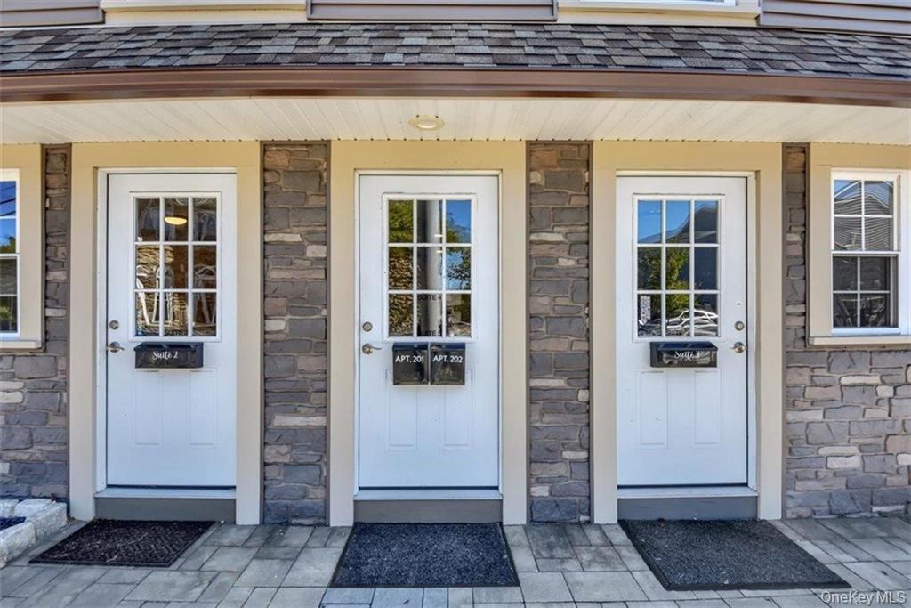 #1 photo, 1 E Main Street, Washingtonville , NY 10992