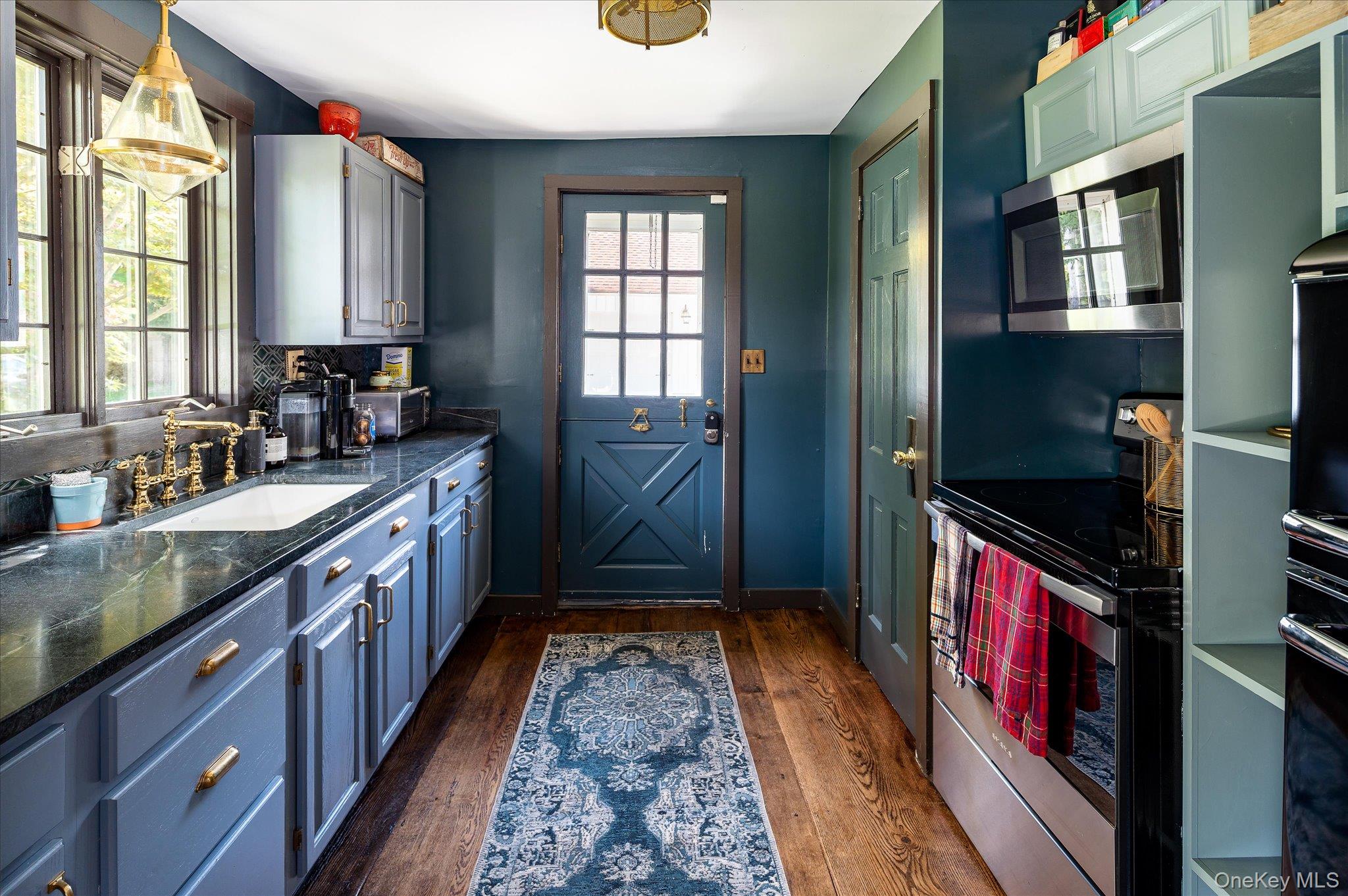 #8 photo, 459 Old Post Road, Bedford , NY 10506