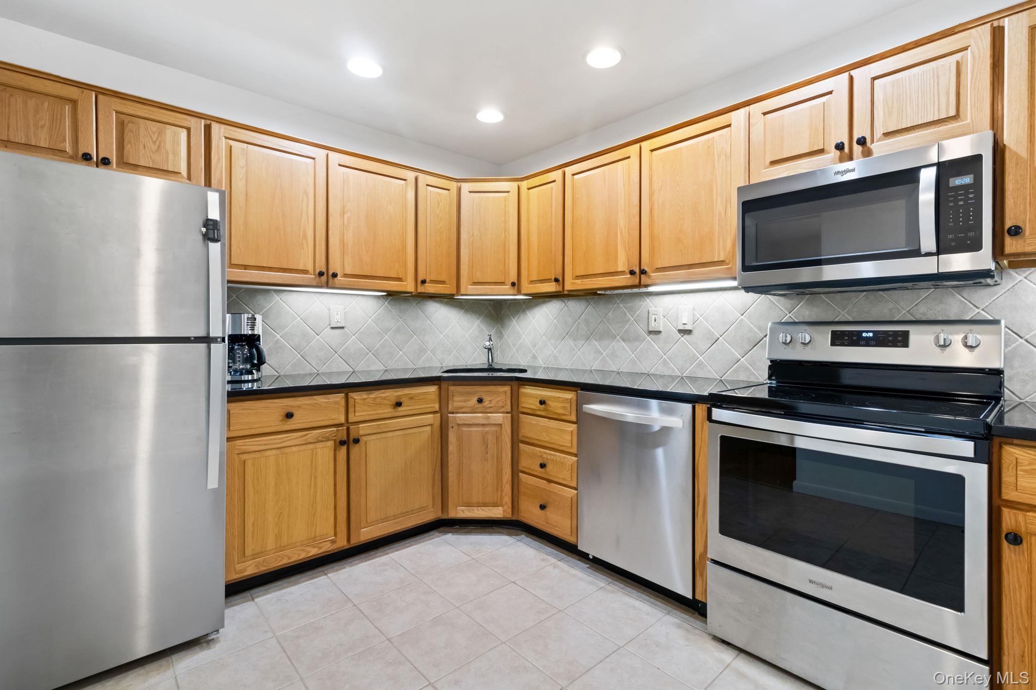 #10 photo, 148 Flintlock Way, Yorktown Heights , NY 10598