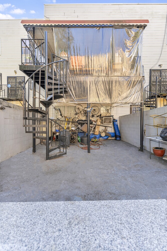 #13 photo, 439 E 147TH Street, Mott Haven , NY 10455