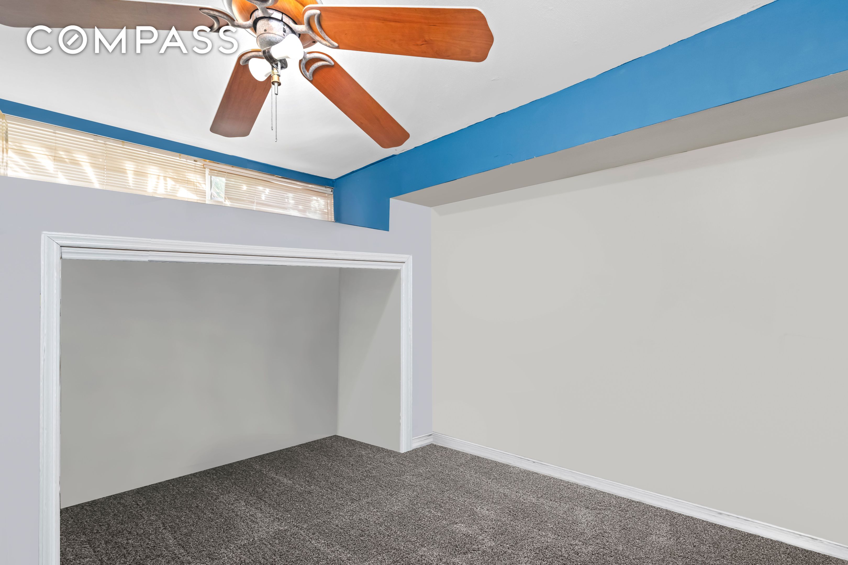 #21 photo, 55 Sideview Avenue, New York City , NY 10314