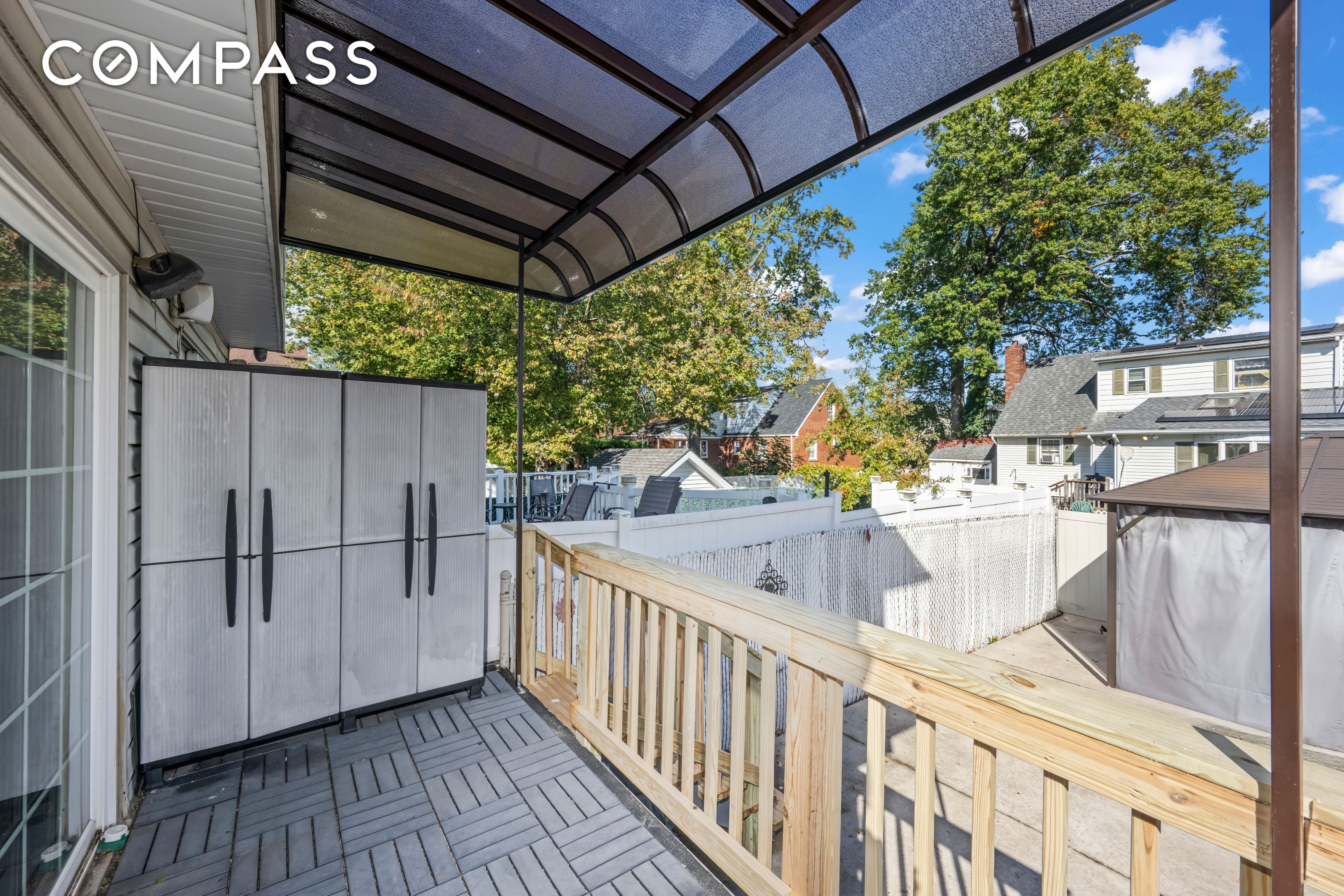 #24 photo, 55 Sideview Avenue, New York City , NY 10314