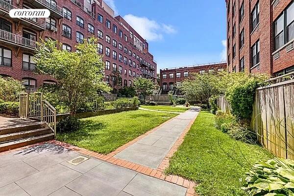 #13 photo, 444 12TH Street, ブルックリン区 South Slope , NY 11215