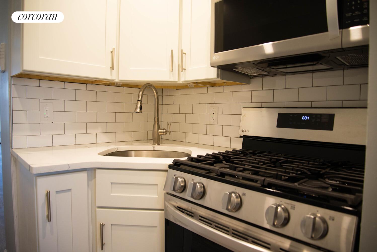 #8 photo, New York City, マンハッタン South Harlem , NY 10027