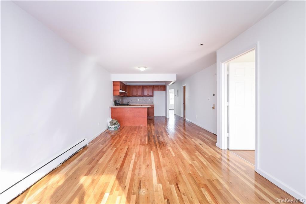 #3 photo, 517 Milford Street, Brooklyn , NY 11208