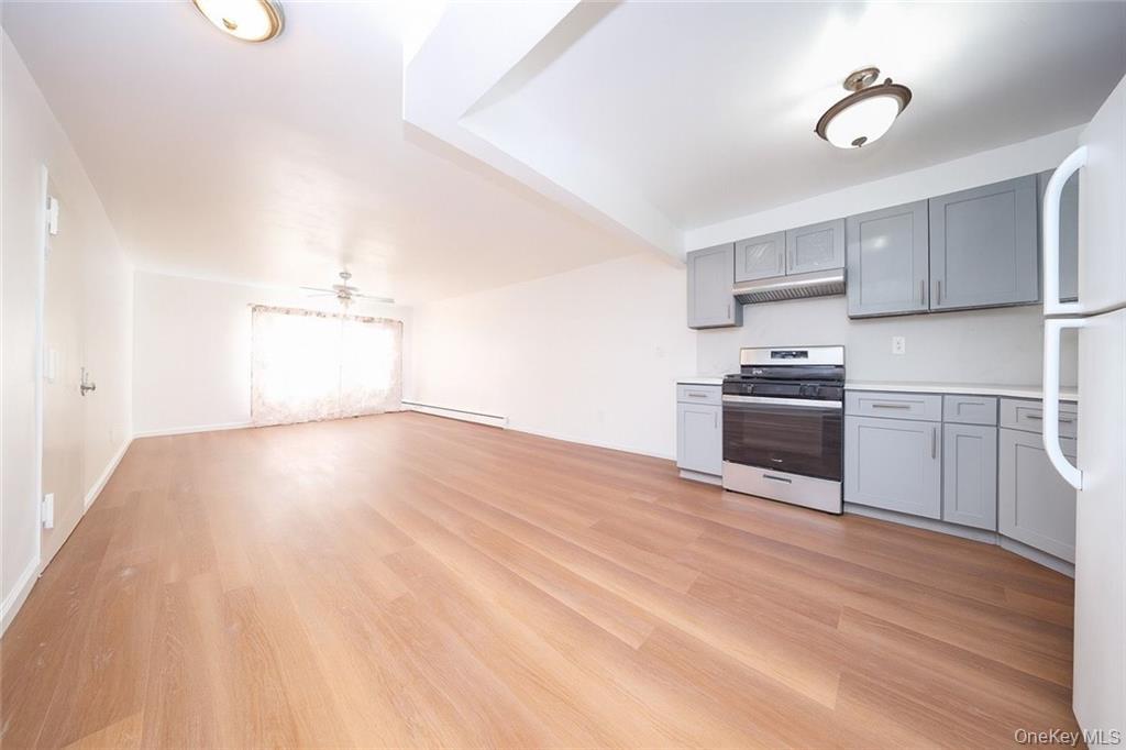 #7 photo, 517 Milford Street, Brooklyn , NY 11208