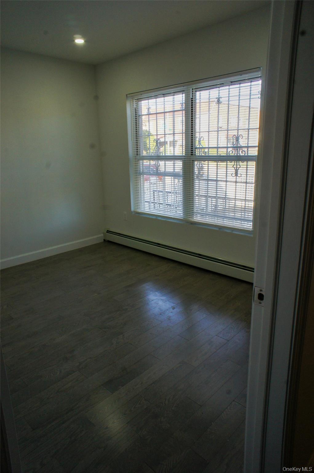 #5 photo, 175-02 Jewel Avenue, クイーンズ区 Fresh Meadows , NY 11365