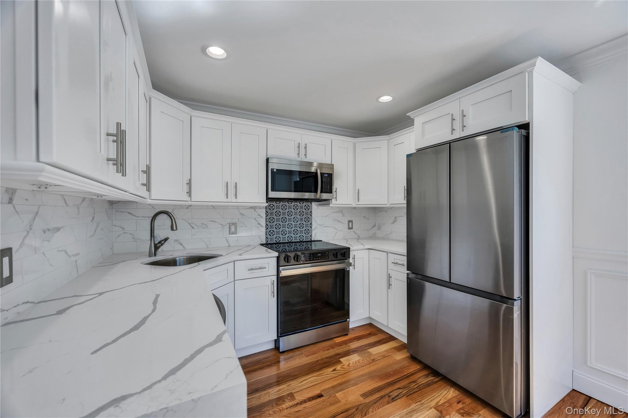 #10 photo, 177 Waverly Avenue, サフォーク郡 Patchogue , NY 11772