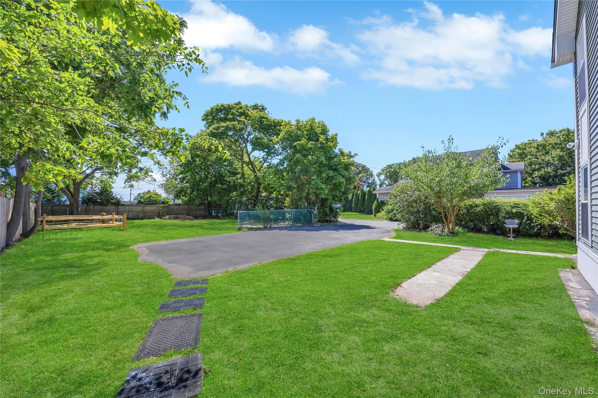 #20 photo, 177 Waverly Avenue, サフォーク郡 Patchogue , NY 11772