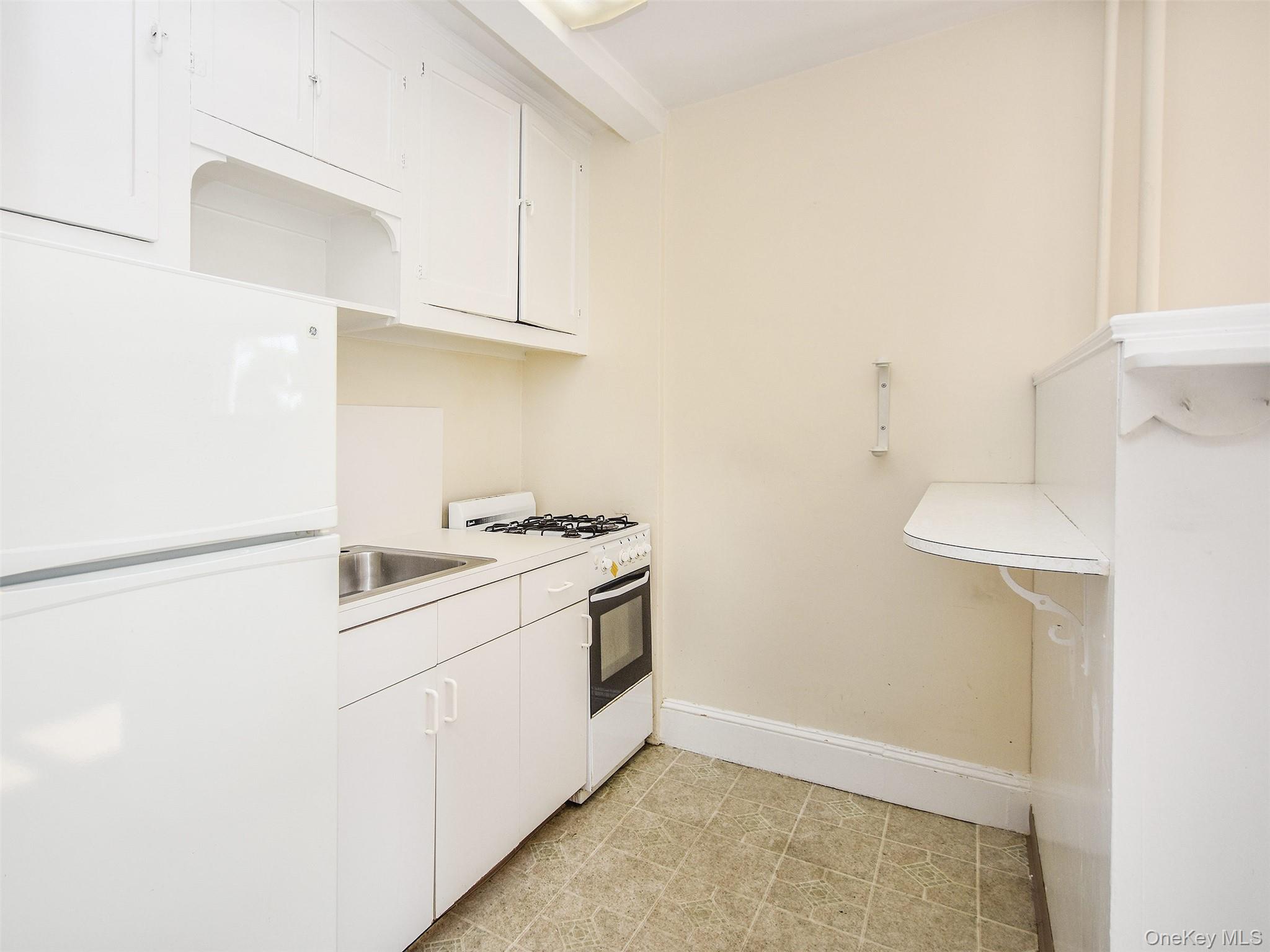 #14 photo, 270 8th Avenue, ナッソー郡 Sea Cliff , NY 11579