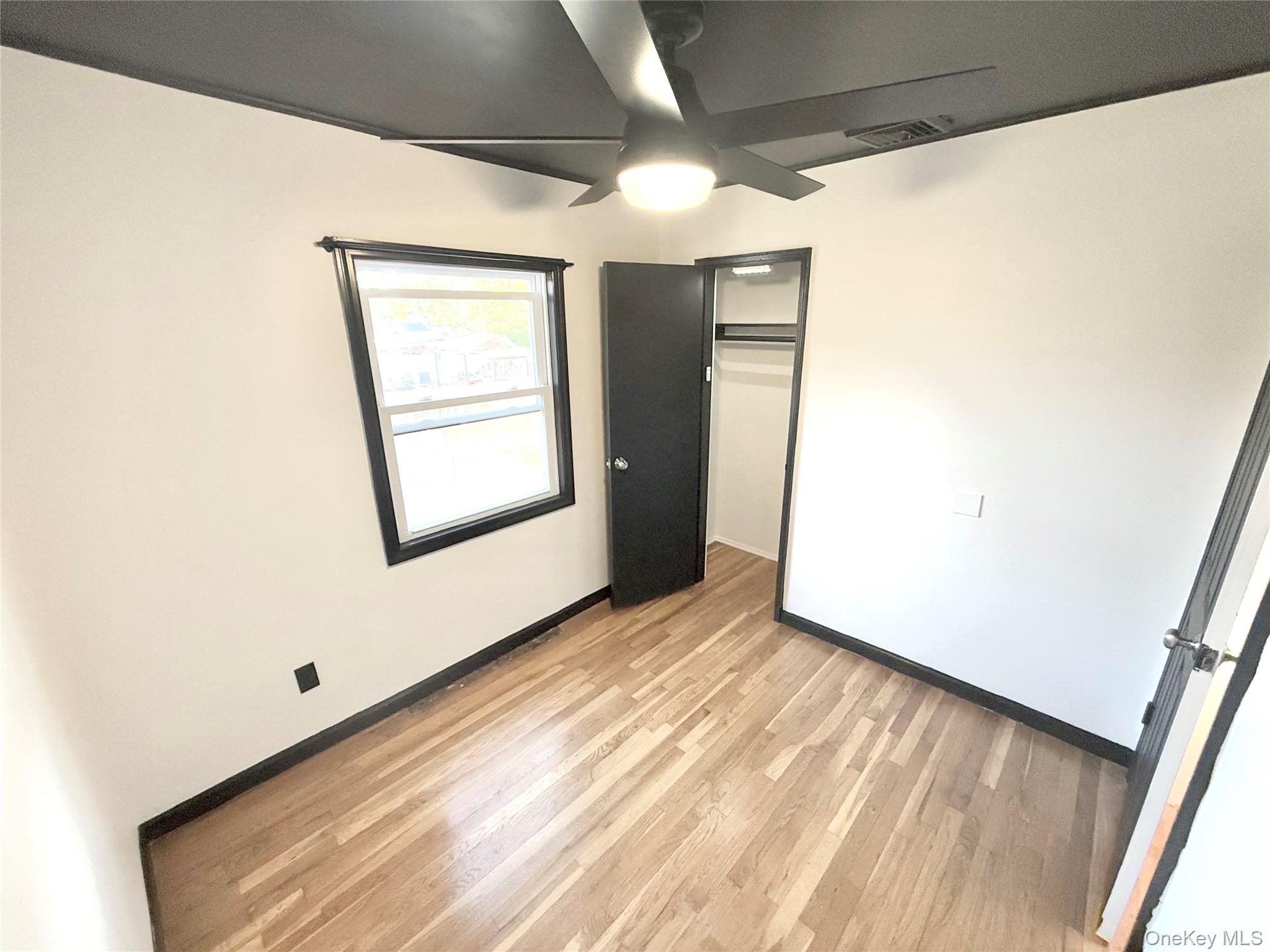 #19 photo, 1553 Potter Boulevard, サフォーク郡 Bay Shore , NY 11706