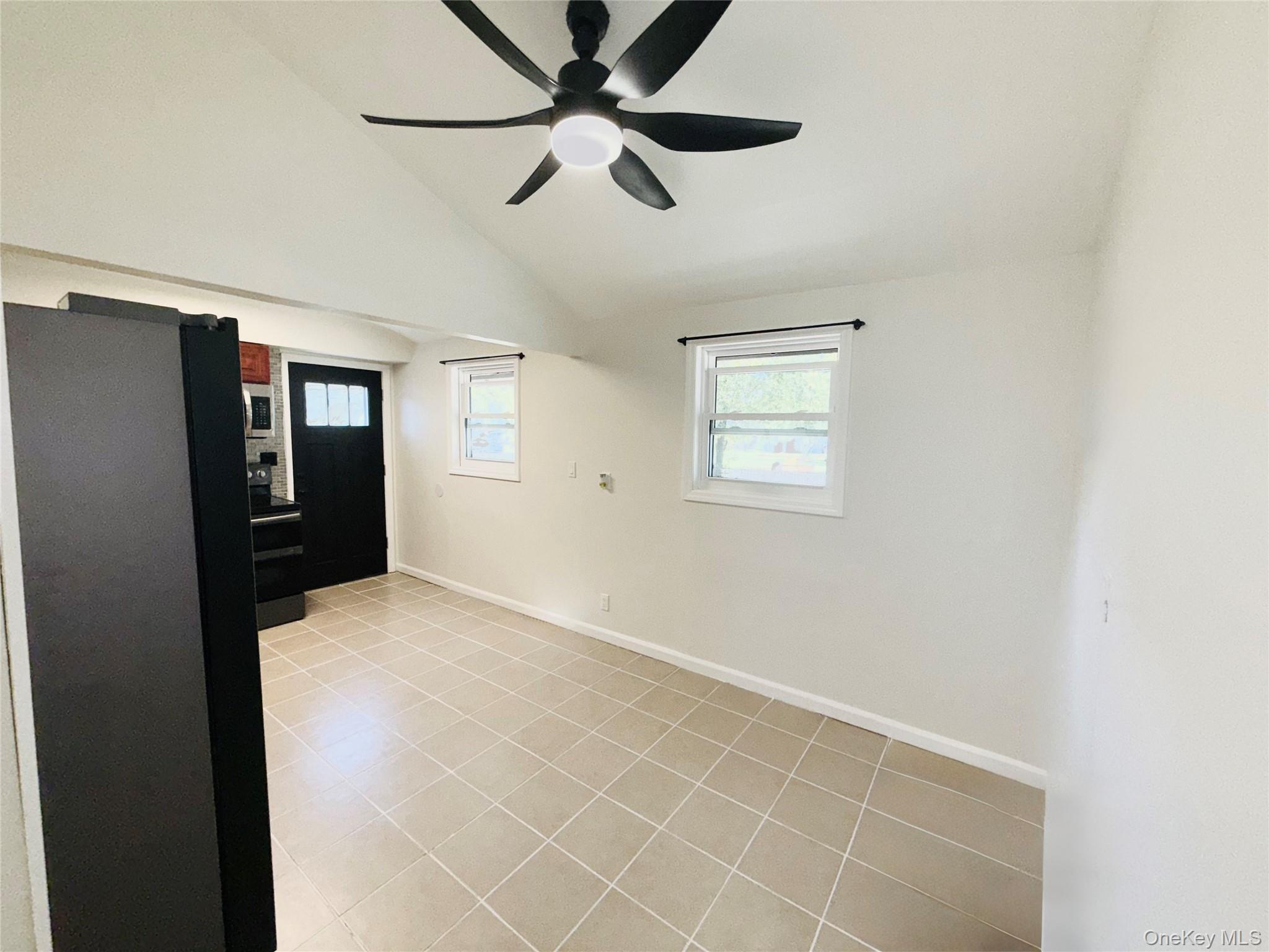 #4 photo, 1553 Potter Boulevard, サフォーク郡 Bay Shore , NY 11706