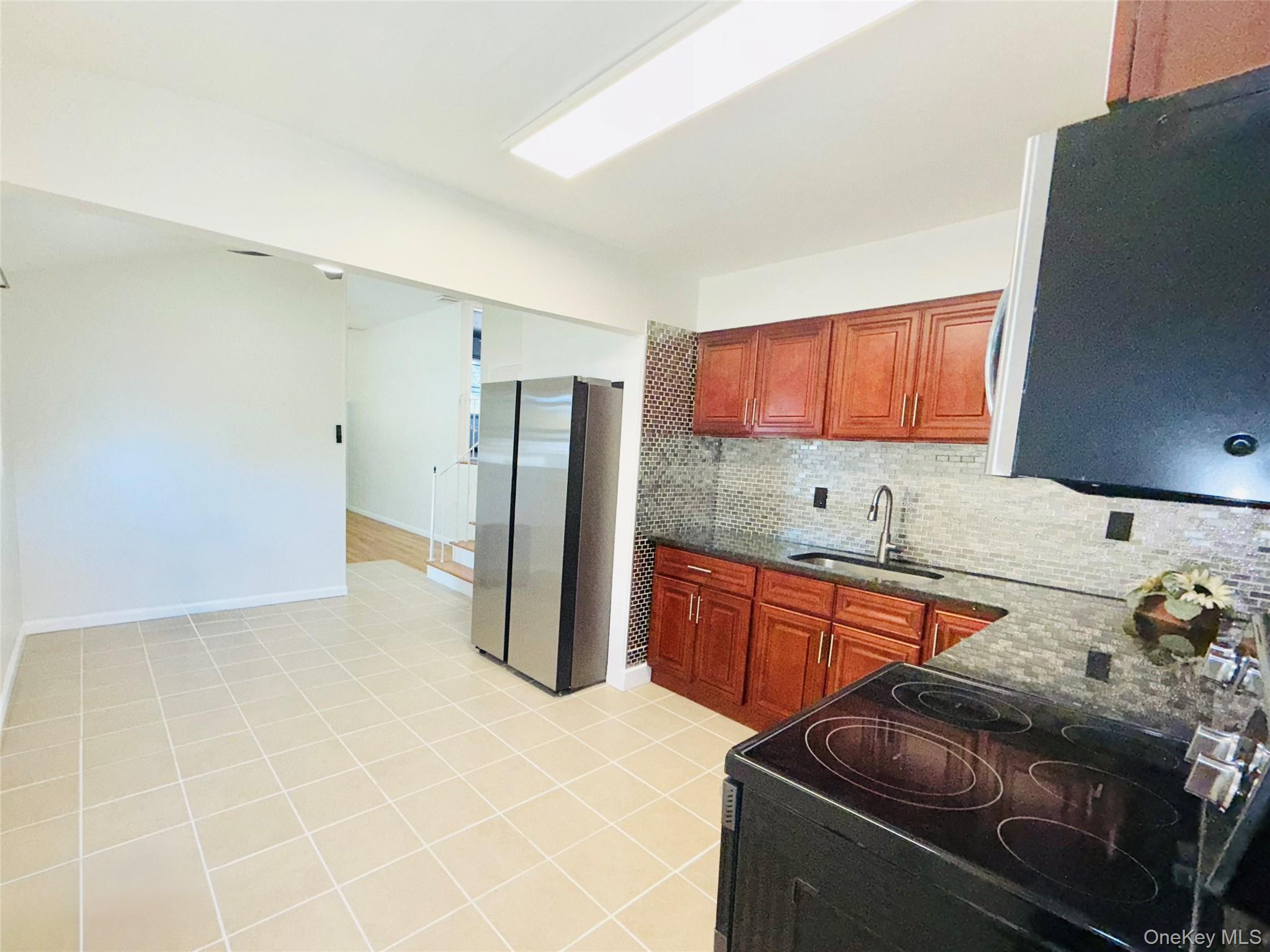 #7 photo, 1553 Potter Boulevard, サフォーク郡 Bay Shore , NY 11706