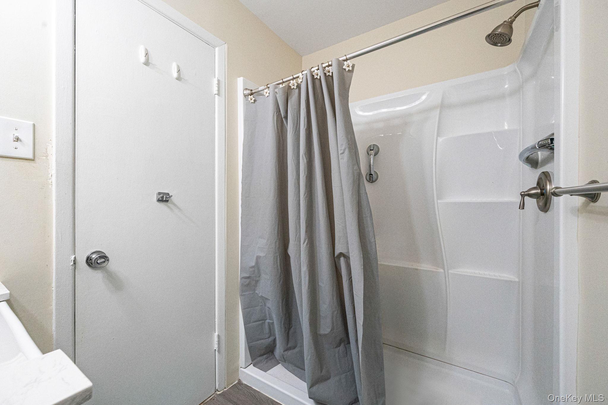 #13 photo, 63 Rocky Point Yaphank Road, サフォーク郡 Rocky Point , NY 11778