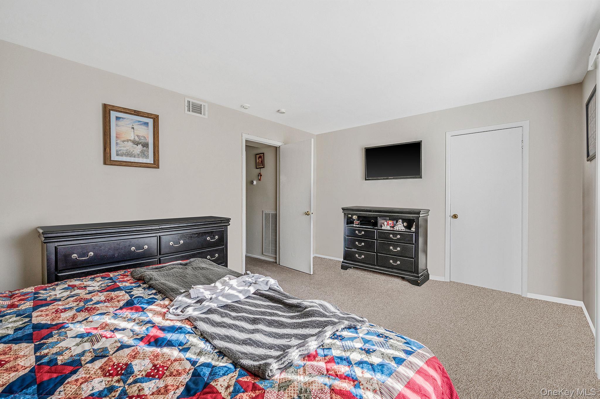 #15 photo, 63 Rocky Point Yaphank Road, サフォーク郡 Rocky Point , NY 11778